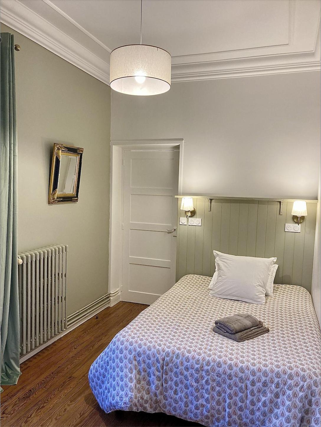 Bed & Breakfast Les D'omaha Etablissement Avec Deux D'hotes, Petit-dejeuner Compris Fait-maison Et Produits Locaux *